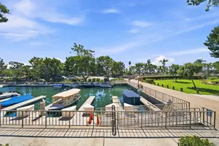 9126 Marina Pacifica Dr, Long Beach, CA 90803 - Photo 17