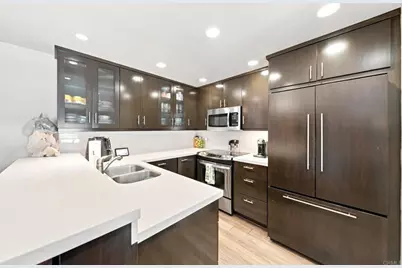 9126 Marina Pacifica Drive, Long Beach, CA 90803 - Photo 1