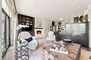 9126 Marina Pacifica Dr, Long Beach, CA 90803 - Photo 13