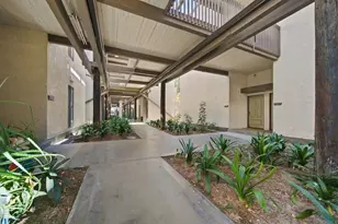 9126 Marina Pacifica Dr, Long Beach, CA 90803 - Photo 19