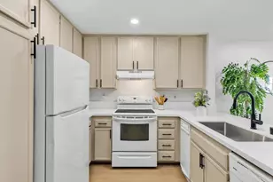 5980 Dandridge Ln, San Diego, CA 92115 - Photo 5