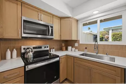 3760 Vista Campana #20, Oceanside, CA 92057 - Photo 17