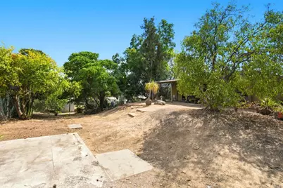 9049 Bubbling Wells Rd, Lakeside, CA 92040 - Photo 19