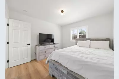 9561 Carlton Hills Boulevard, Santee, CA 92071 - Photo 19