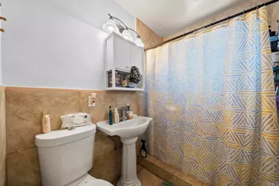 10520 California Avenue, South Gate, CA 90280 - Photo 33