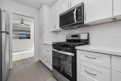 703 Hemlock Avenue, Imperial Beach, CA 91932 - Photo 15