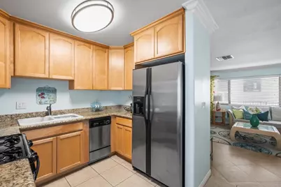 1052 Isabella Avenue, Coronado, CA 92118 - Photo 11