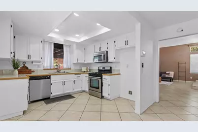 39701 Kilkare Circle, Murrieta, CA 92562 - Photo 9