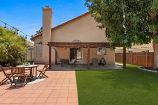 39701 Kilkare Cir, Murrieta, CA 92562 - Photo 29