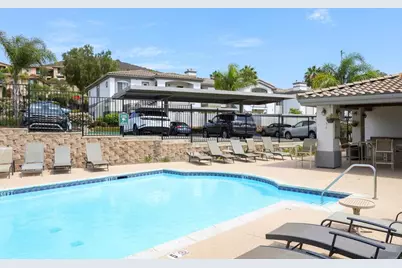 2724 Lake Pointe Drive, Spring Valley, CA 91977 - Photo 19