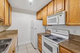 4041 Oakcrest Dr, San Diego, CA 92105 - Photo 11