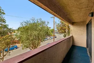 4041 Oakcrest Dr, San Diego, CA 92105 - Photo 27
