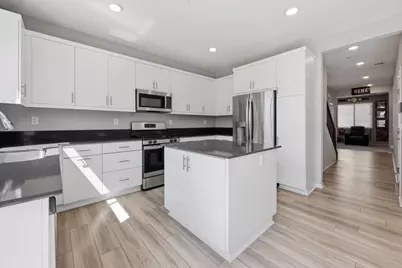 253 Paddock Lane, Fallbrook, CA 92028 - Photo 3