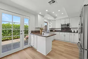 1604 Caminito Asterisco, La Jolla, CA 92037 - Photo 17