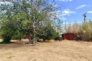 3685 La Hacienda Dr, San Bernardino, CA 92404 - Photo 35