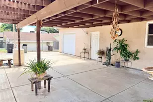 3685 La Hacienda Dr, San Bernardino, CA 92404 - Photo 39
