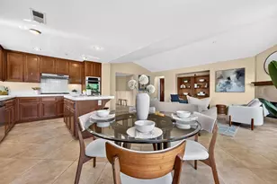 10441 Lake Breeze Dr, Spring Valley, CA 91977 - Photo 9