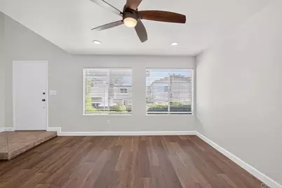 10842 Macouba Place, San Diego, CA 92124 - Photo 9