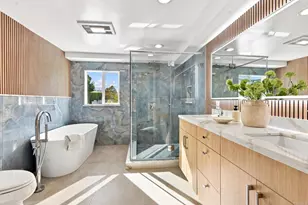 949 S Highland Ave, Los Angeles, CA 90036 - Photo 17