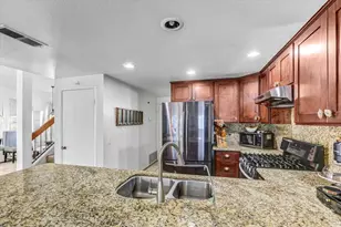 7955 Tinaja Ln, San Diego, CA 92139 - Photo 13