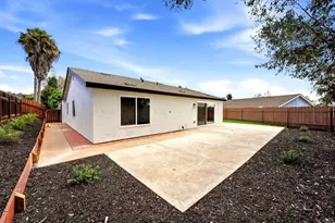 1576 Larkhaven Dr, Chula Vista, CA 91911 - Photo 31