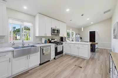 1120 Harvest Lane, Vista, CA 92081 - Photo 17