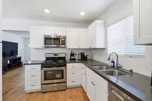 5082 Reynolds St, San Diego, CA 92113 - Photo 7