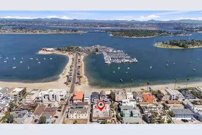 806 Manhattan Ct, Pacific Beach (San Diego), CA 92109 - Photo 25