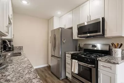 1313 Via Santiago #A, Corona, CA 92882 - Photo 7