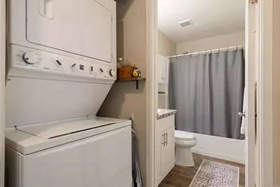 1313 Via Santiago #A, Corona, CA 92882 - Photo 13