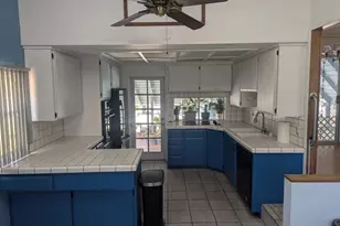1219 Chalcedony, San Diego, CA 92109 - Photo 5