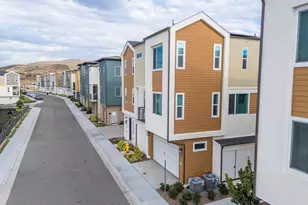 824 Makani St, Chula Vista, CA 91911 - Photo 25