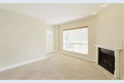 239 Ebony Avenue #6, Imperial Beach, CA 91932 - Photo 5