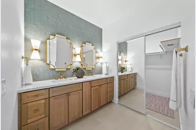 12122 Royal Birkdale Row #303, San Diego, CA 92128 - Photo 7
