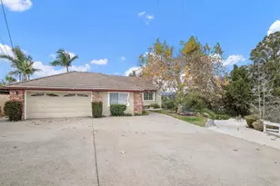 1366 Via Feliz, Fallbrook, CA 92028 - Photo 3