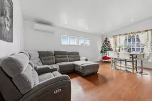 2573 Calle Aguadulce, San Diego, CA 92139 - Photo 11
