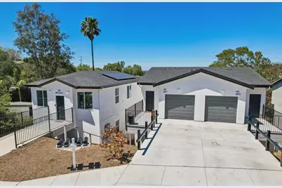 490 Lado De Loma Drive, Vista, CA 92083 - Photo 3