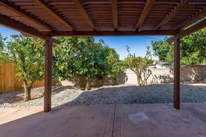 1323 Navello, El Cajon, CA 92021 - Photo 27