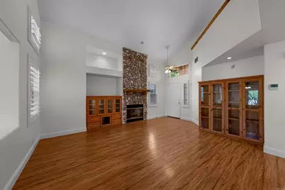 1323 Navello, El Cajon, CA 92021 - Photo 3