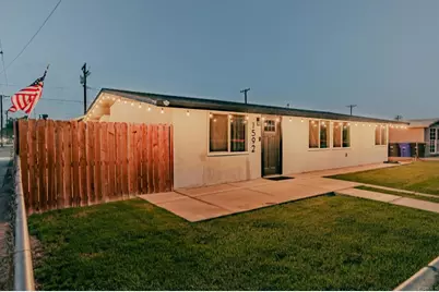 1592 Ross Avenue, El Centro, CA 92243 - Photo 1