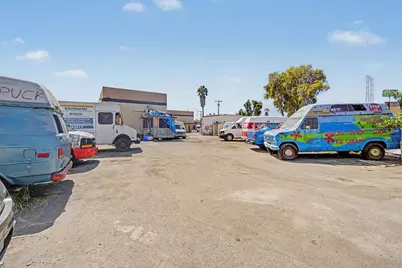 1037 Harding Ave, National City, CA 91950 - Photo 17