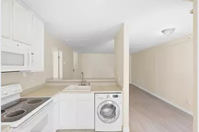 7500 Parkway Drive #207, La Mesa, CA 91942 - Photo 15