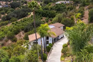 2645 Daisy Ln, Fallbrook, CA 92028 - Photo 1