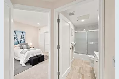 1133 1st. Street #320, Coronado, CA 92118 - Photo 17