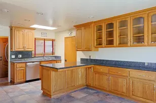 8761 Celestine Ave, San Diego, CA 92123 - Photo 11