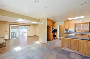 8761 Celestine Ave, San Diego, CA 92123 - Photo 13