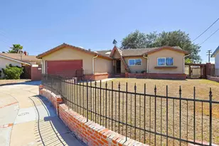 8761 Celestine Ave, San Diego, CA 92123 - Photo 3
