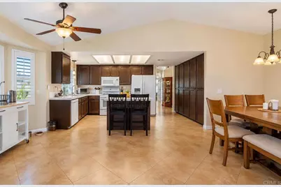 26064 Avenida Hortensia, Hemet, CA 92544 - Photo 11