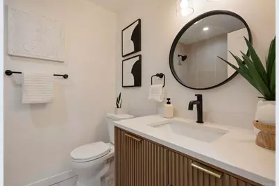 2501 W Sunflower #E6, Santa Ana, CA 92704 - Photo 13