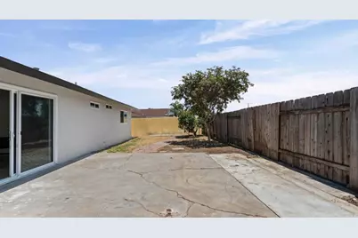 8405 Lake Ben Avenue, San Diego, CA 92119 - Photo 23